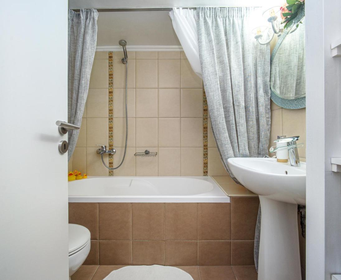 Luxury Apartments Zeas פיראוס מראה חיצוני תמונה